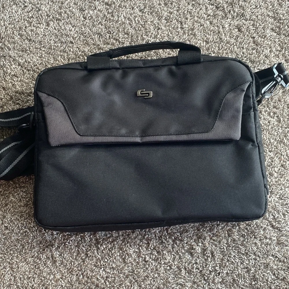 Solo New York EUC Padded 14” Laptop Black Shoulder Bag Briefcase